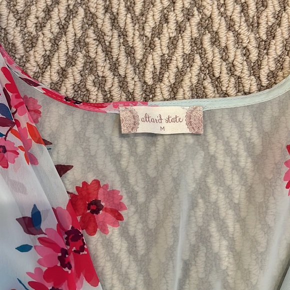 Blue and pink floral romper size M - Picture 3 of 4